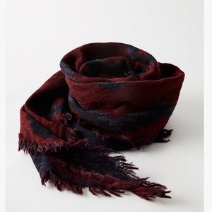 Wilfred Triangle Scarf